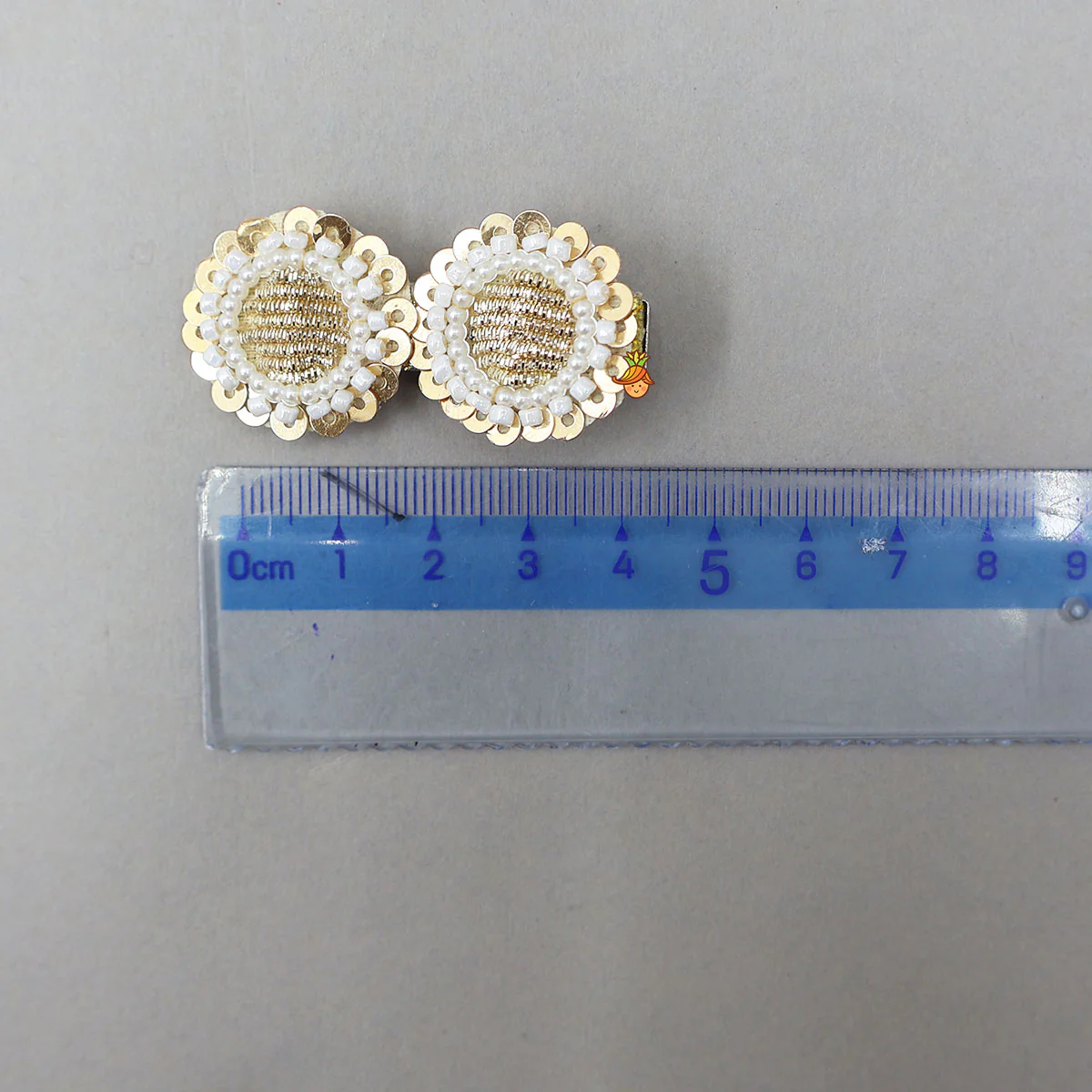 Elegant Sequins And Beads Embellished Hair Clips - Set Of 2 - Image 6