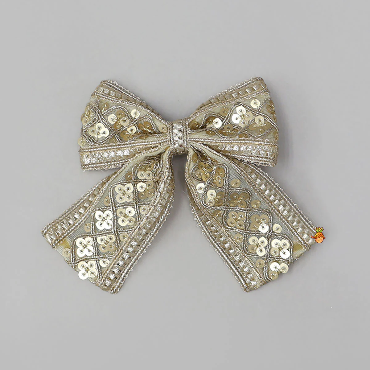 Embroidered Eye-Catching Hair Clip - Image 3
