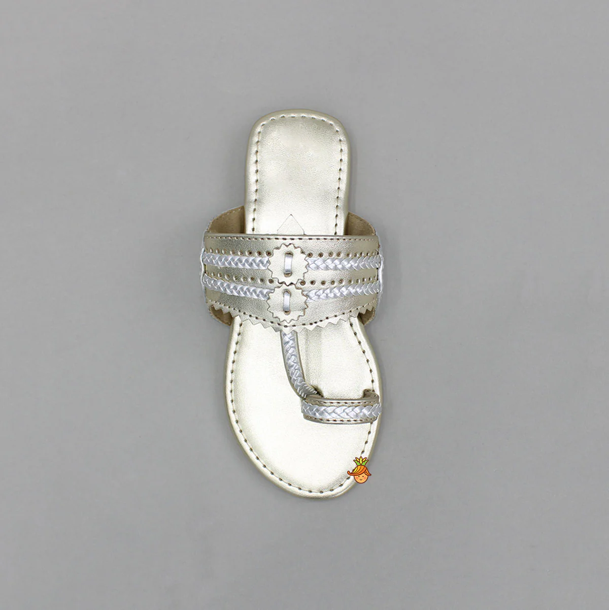 Ethnic Dual Tone Braid Detailed Kolhapuri Flats - Image 4