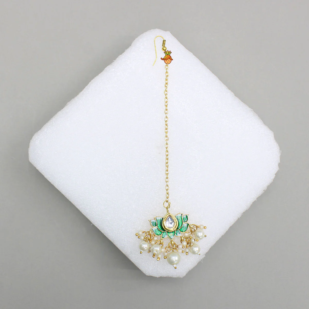 Ethnic Embellished Green Floral Maang Tikka - Image 4