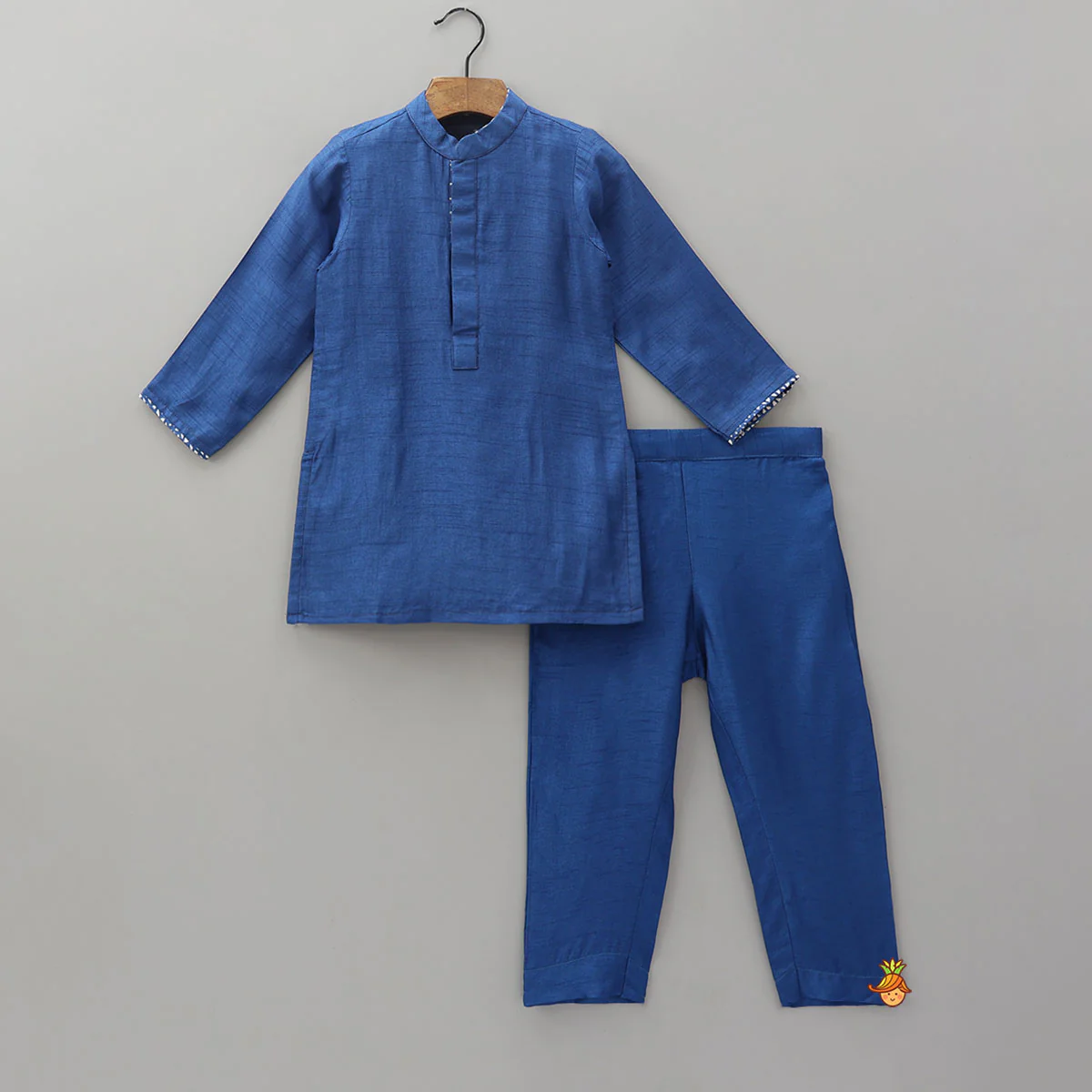 Ethnic Kurta Set With Printed Jacket And Pyjama - Image 3