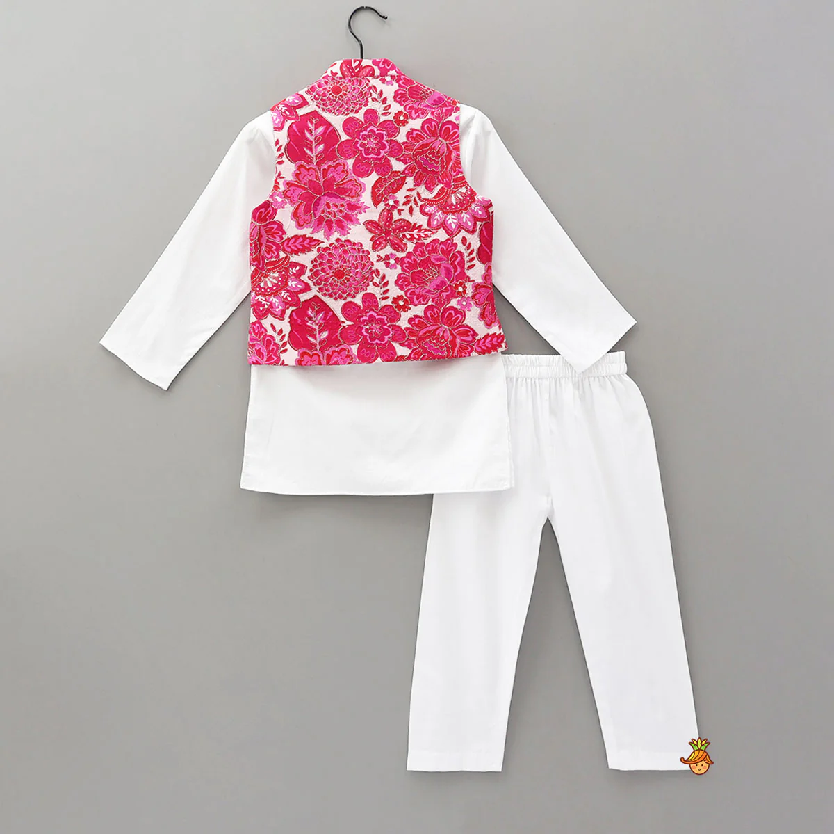 Ethnic Kurta With Adorable Floral Work Jacket And Pyjama - Image 2