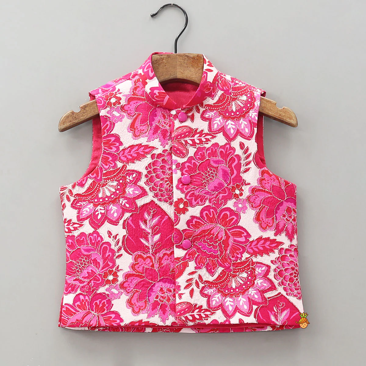 Ethnic Kurta With Adorable Floral Work Jacket And Pyjama - Image 6