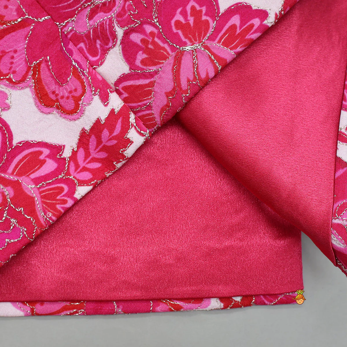 Ethnic Kurta With Adorable Floral Work Jacket And Pyjama - Image 8