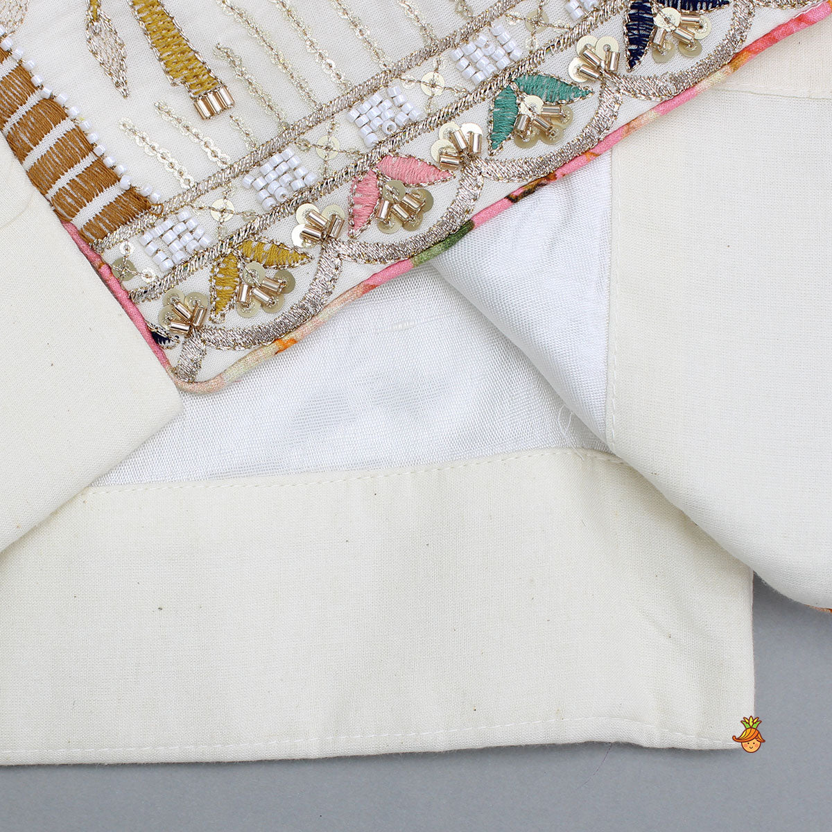 Ethnic Kurta With Beautiful Embroidered Jacket And Pyjama - Image 9