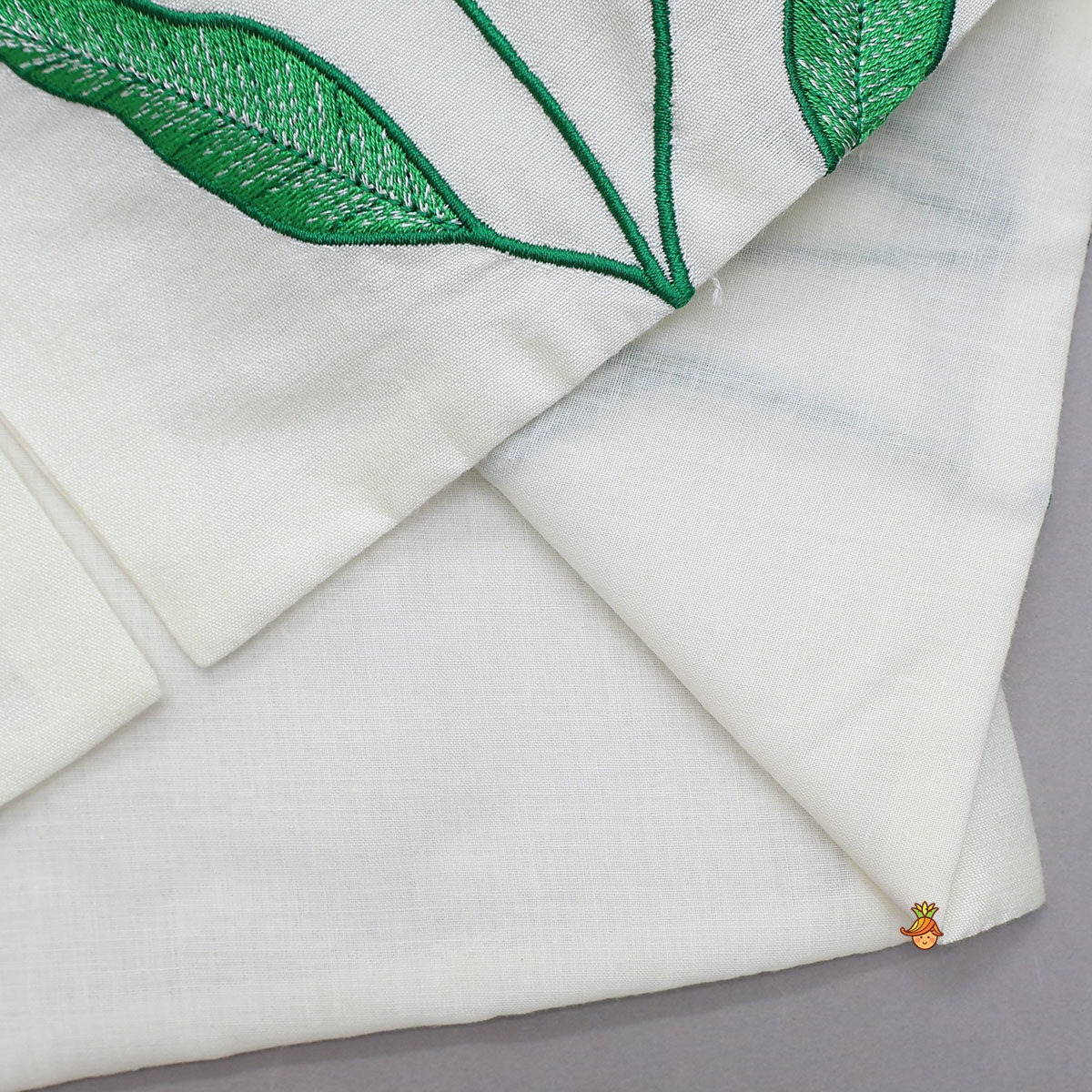 Ethnic Kurta With Beautifully Embroidered Jacket And Pyjama - Image 8