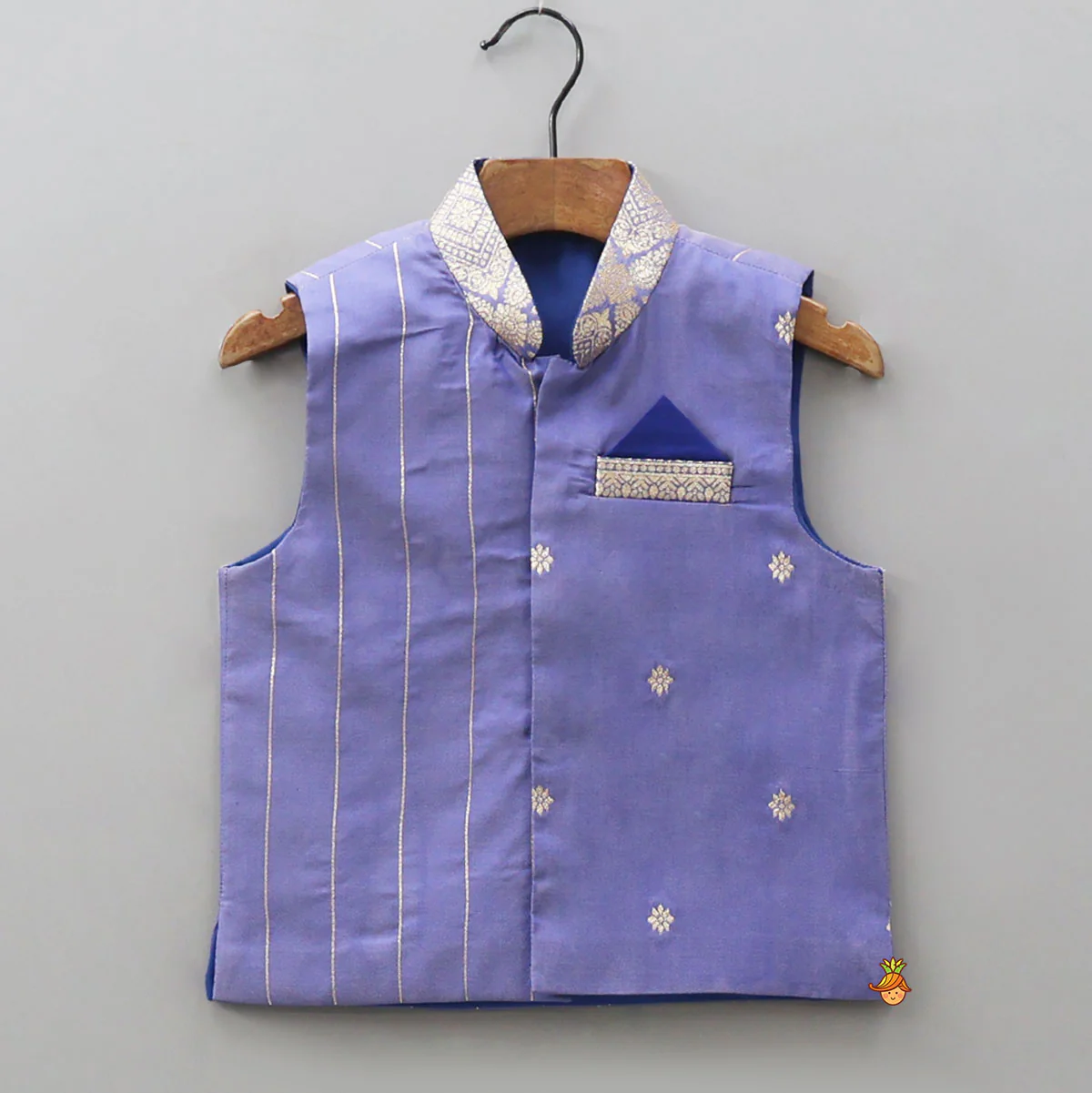 Ethnic Kurta With Brocade Jacket And Matching Pyjama - Image 6