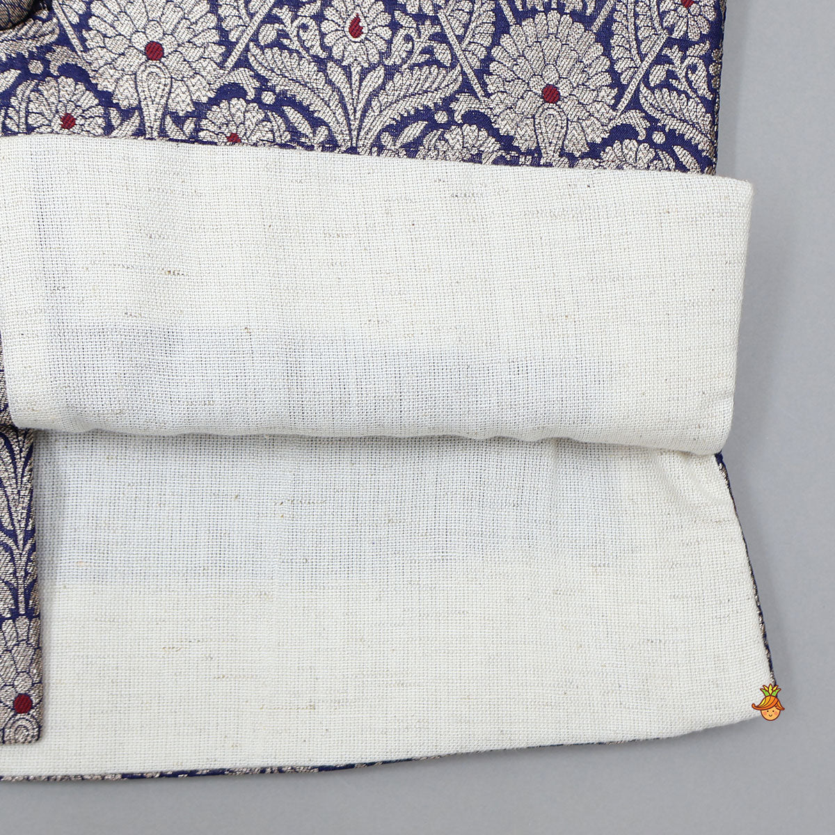 Ethnic Kurta With Brocade Jacket And Pyjama - Image 8