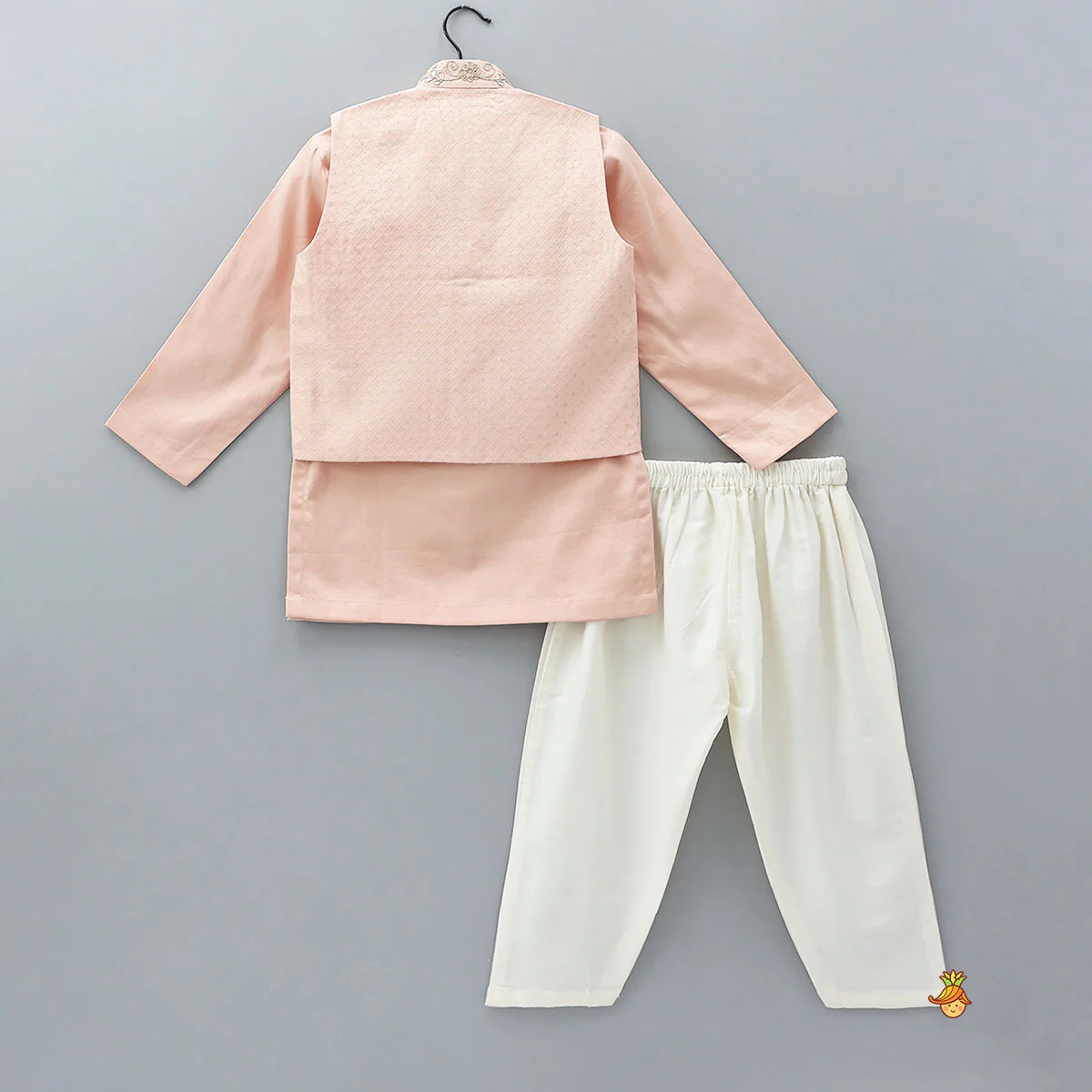 Ethnic Kurta With Embroidered Collar Jacket And Pyjama - Image 2