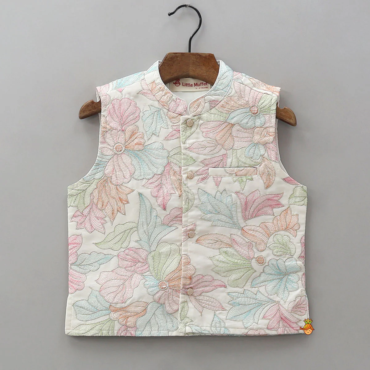 Ethnic Kurta With Embroidered Jacket And Pyjama - Image 6