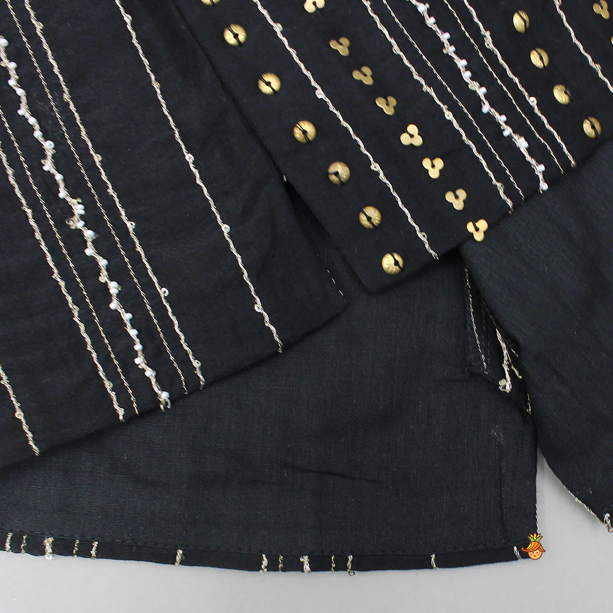 Ethnic Kurta With Hand-Sequins Embroidered Jacket And Pyjama - Image 8