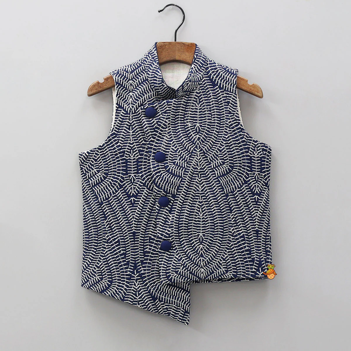 Ethnic Kurta With Heavy Embroidered Asymmetric Jacket And Matching Pyjama - Image 6