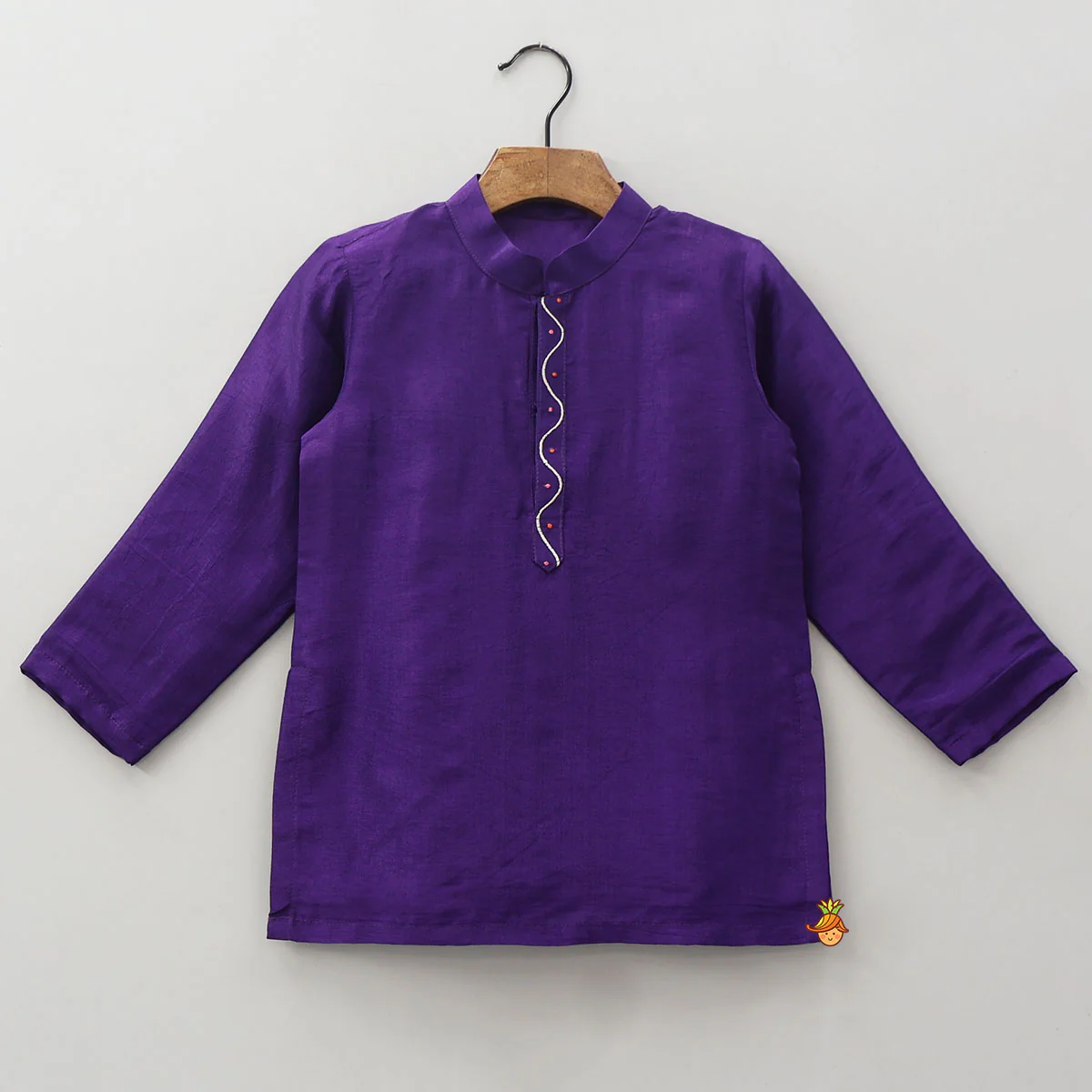 Ethnic Kurta With Thread Embroidered Front Open Jacket And Pyjama - Image 4