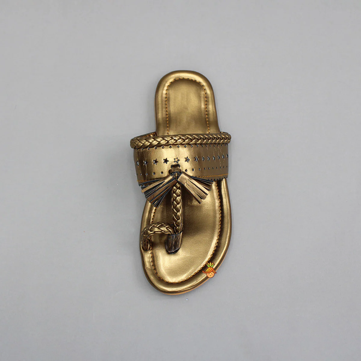 Exquisite Braid Detailed Kolhapuri Flats - Image 4