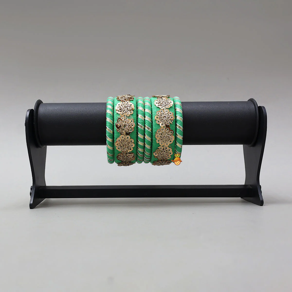 Exquisite Floral Sequin Work Thread Bangles - Image 4