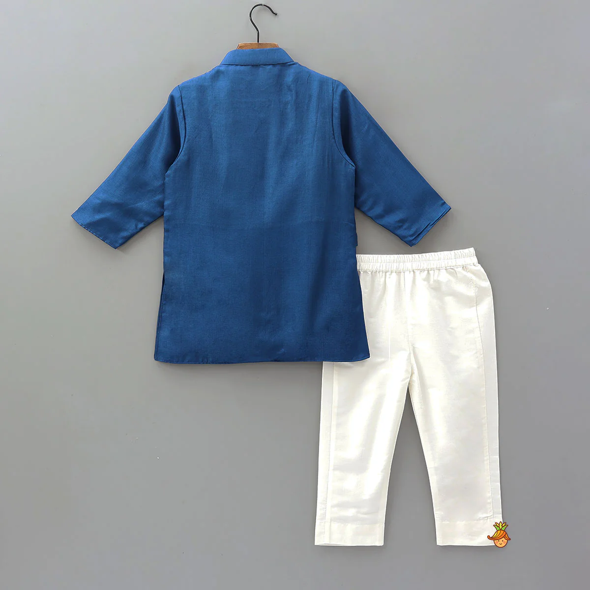Faux Jacket Style Embroidered Kurta With Pyjama - Image 2