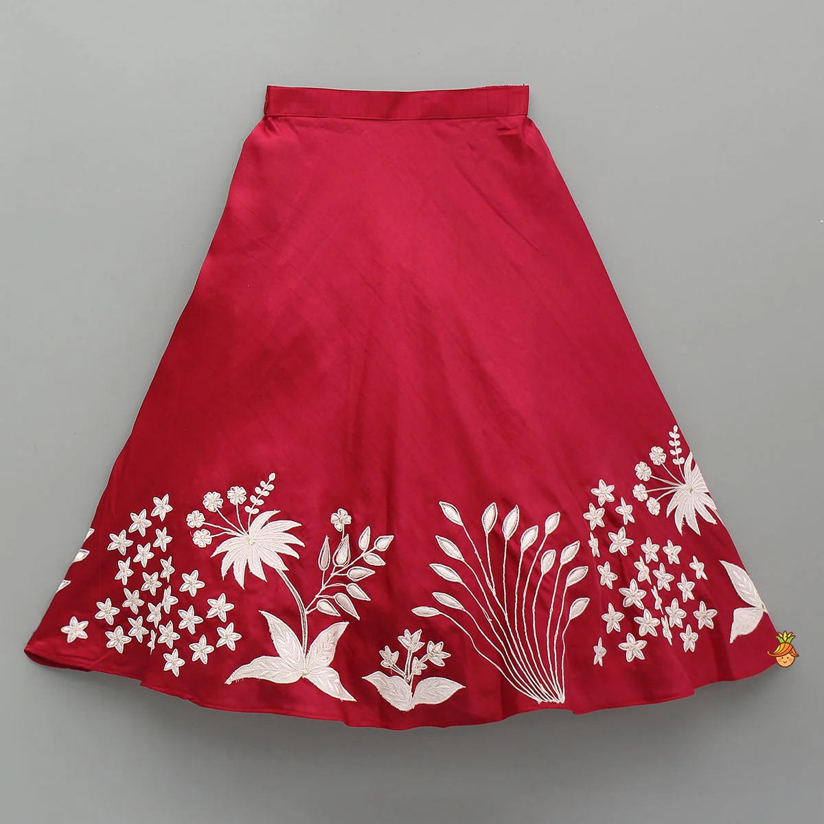 Floral Applique V-Neck Top And Lehenga With Stylish Dupatta - Image 5
