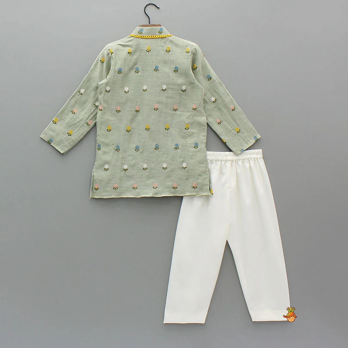 Floral Embroidered Mul Chanderi Kurta With Pyjama - Image 2
