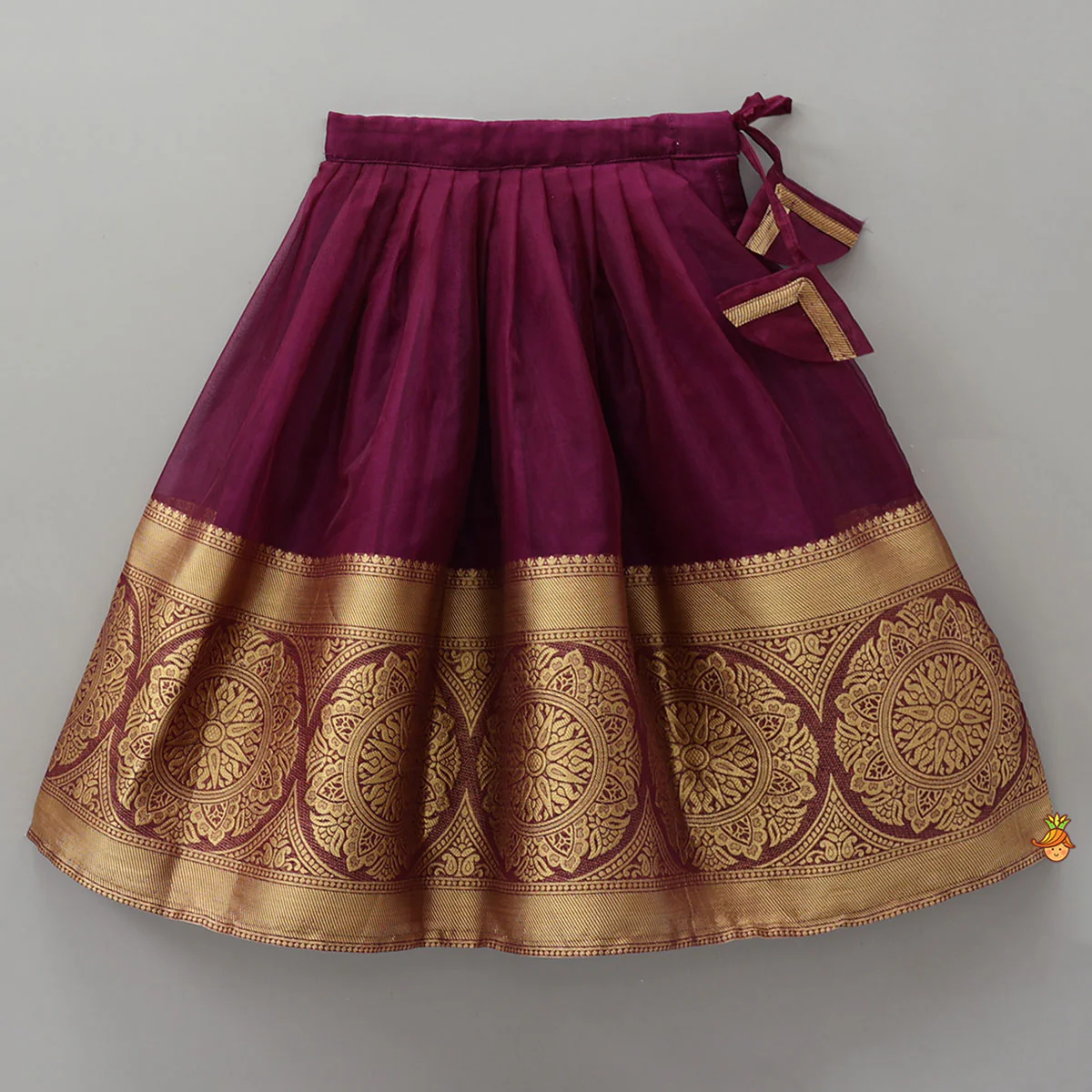 Floral-Embroidered Scalloped Hem Top And Pleated Lehenga - Image 4