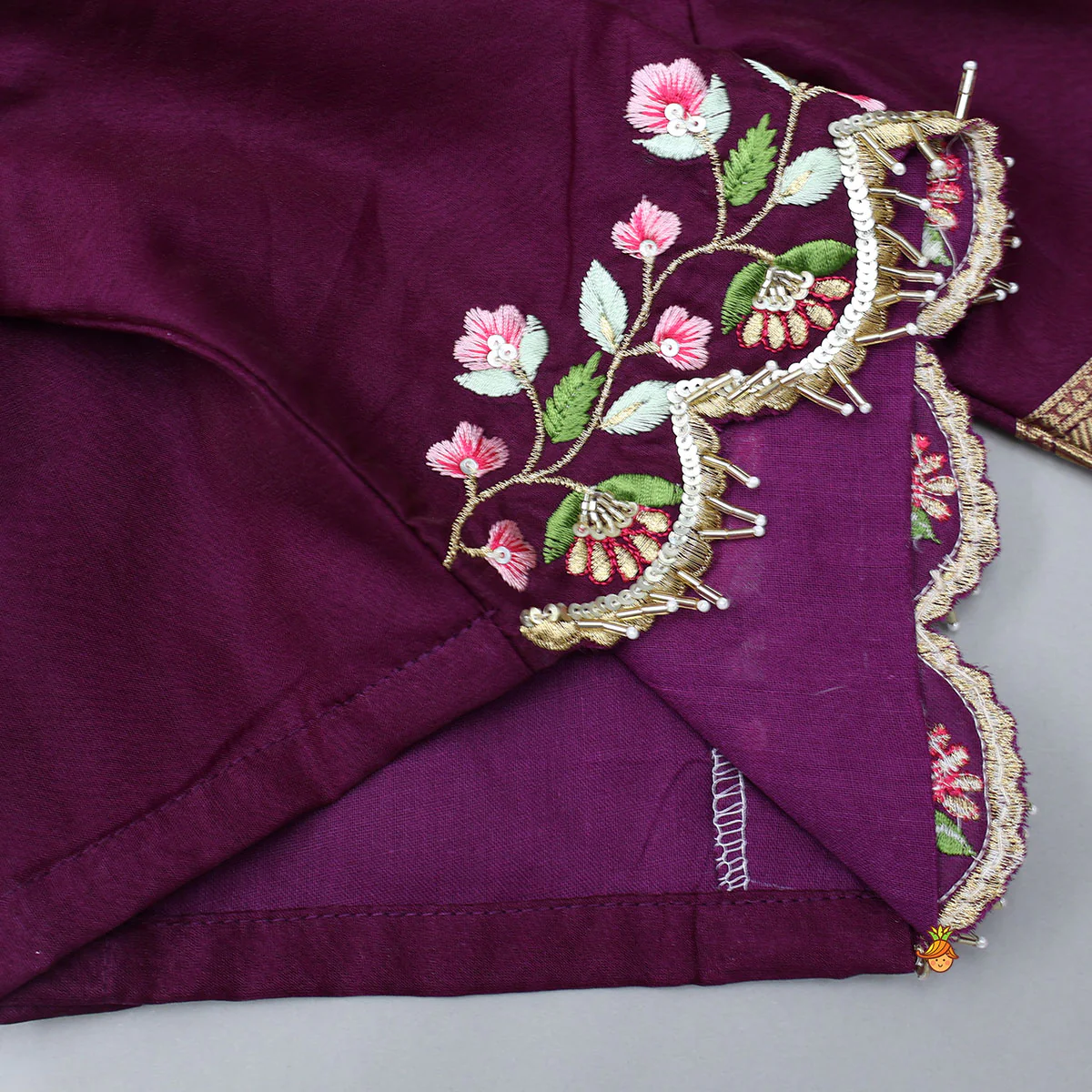 Floral-Embroidered Scalloped Hem Top And Pleated Lehenga - Image 5