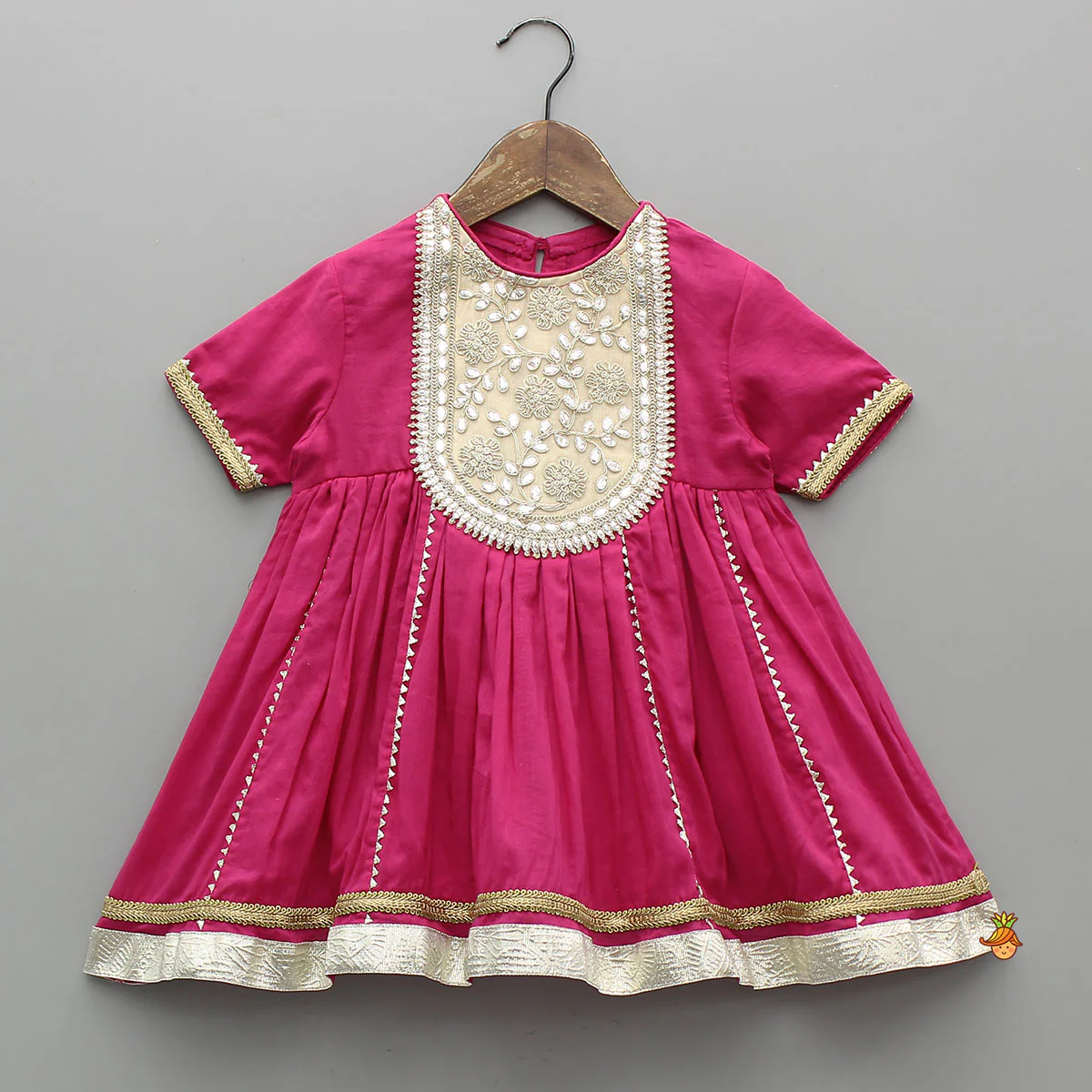 Floral Lace-Work Ethnic Kurti And Printed Dhoti - Image 3