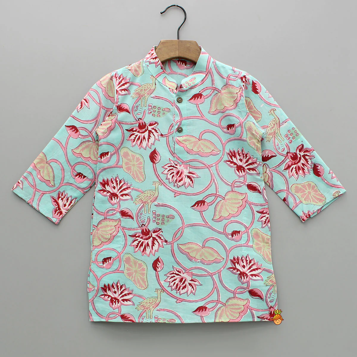Floral Printed Blue Cotton Kurta With White Pyjama - Image 3