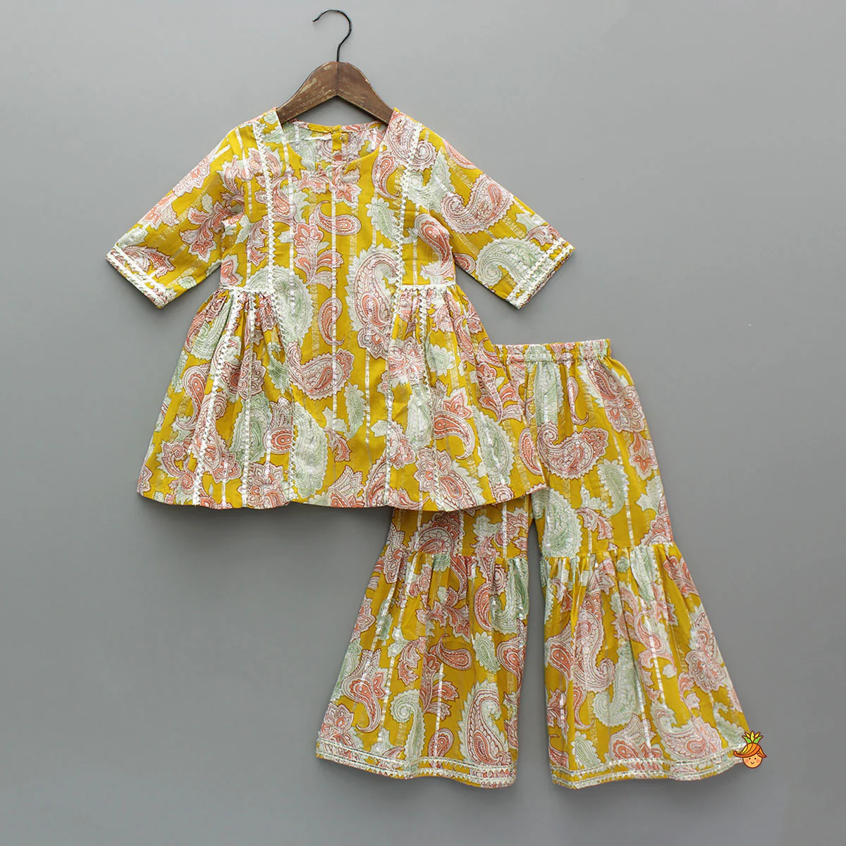 Floral Printed Cotton Lace Detailed Kurti With Sharara And Dupatta - Image 3