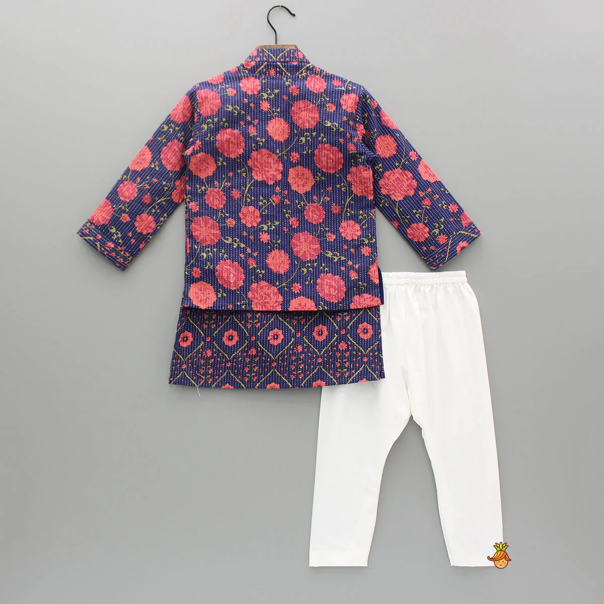 Floral Printed Kurta And Front Open Jacket With Pyjama - Image 2