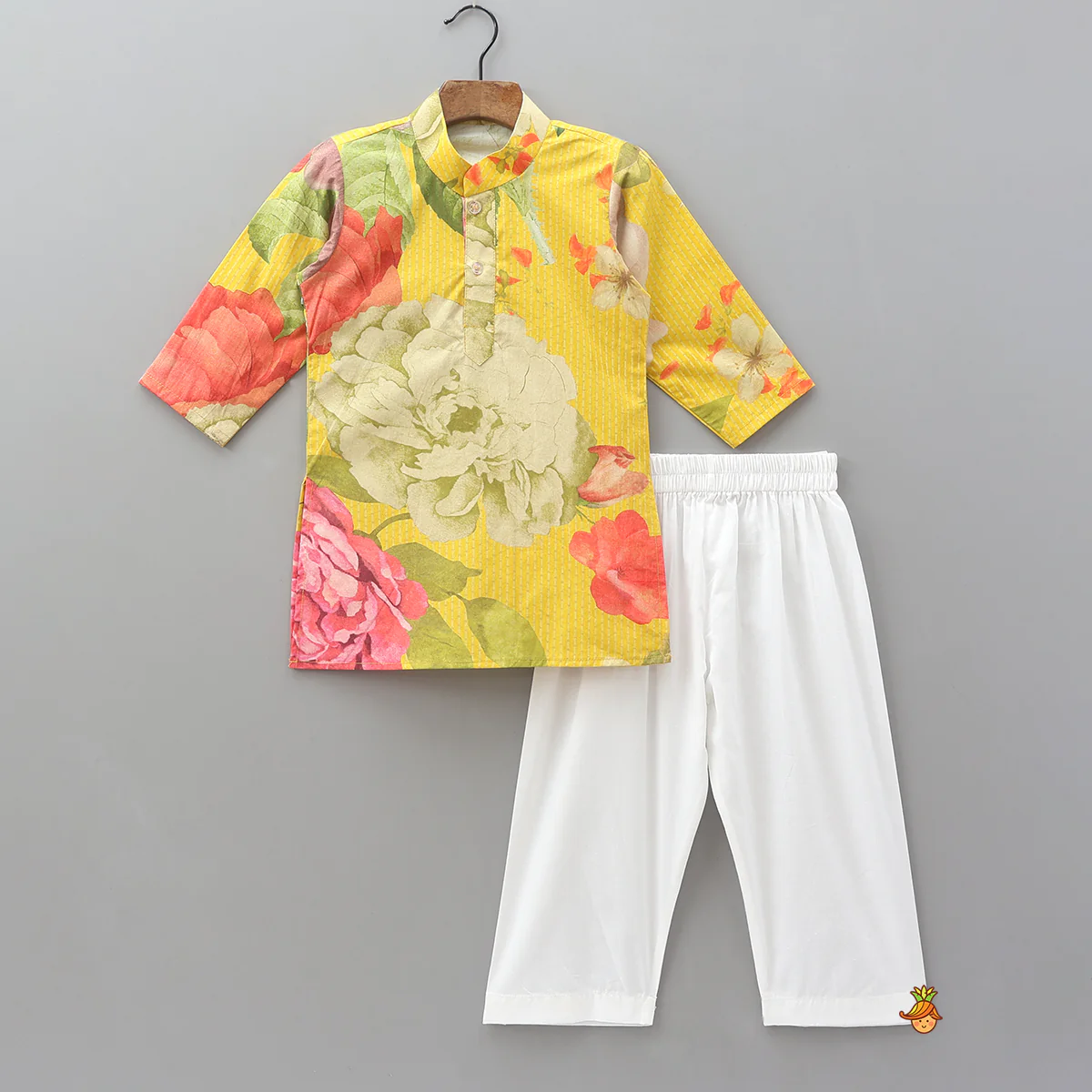 Floral Printed Kurta With Cut Dana Embroidered Jacket And Pyjama - Image 3