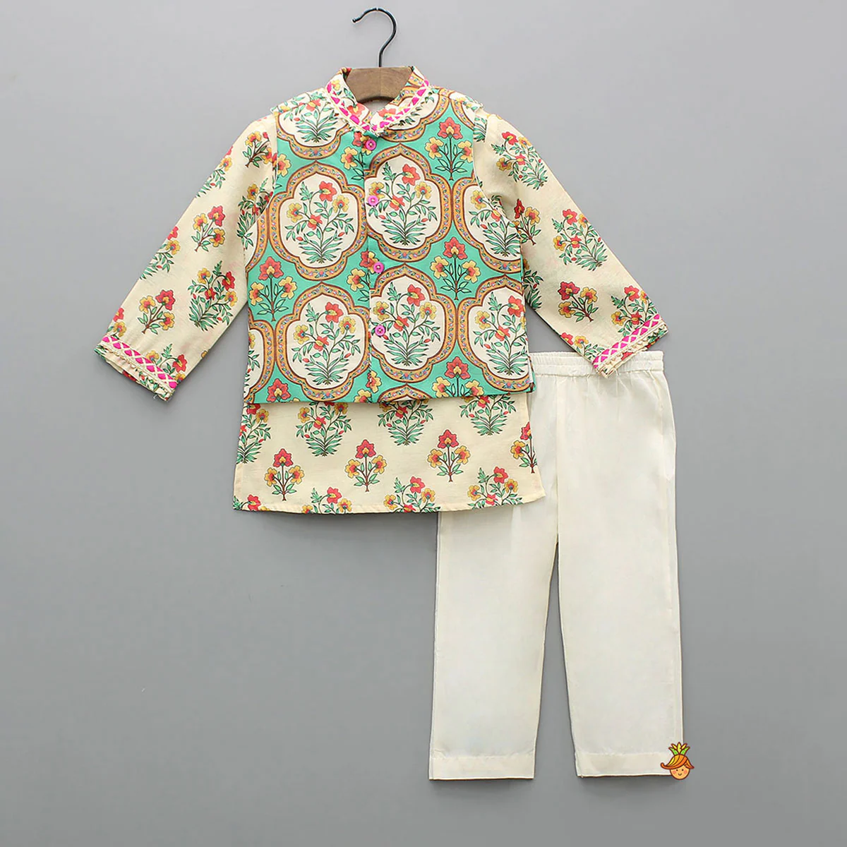 Floral Printed Kurta With Front Open Jacket And Pyjama