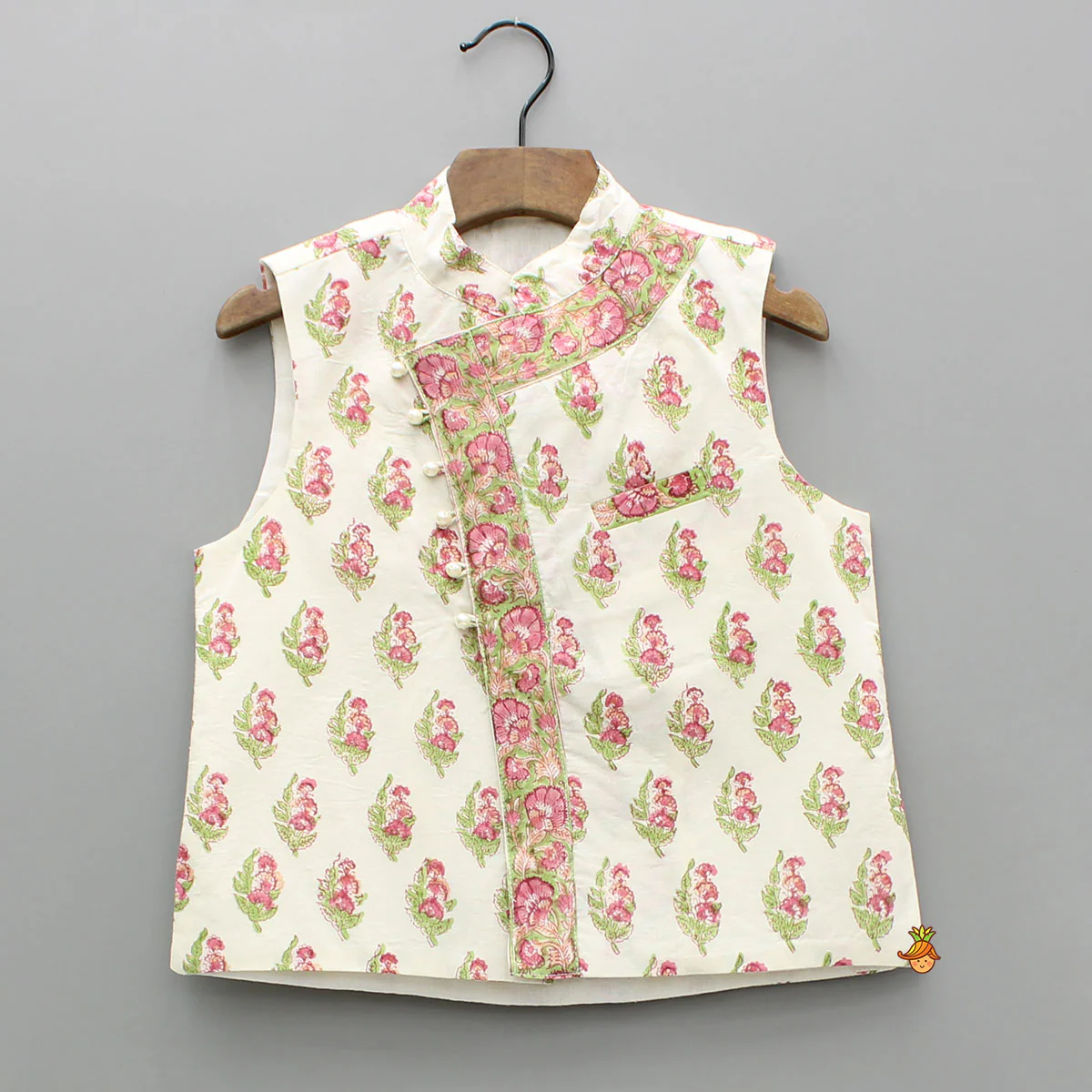 Floral Printed Kurta With Handworked Jacket And Dhoti. - Image 6
