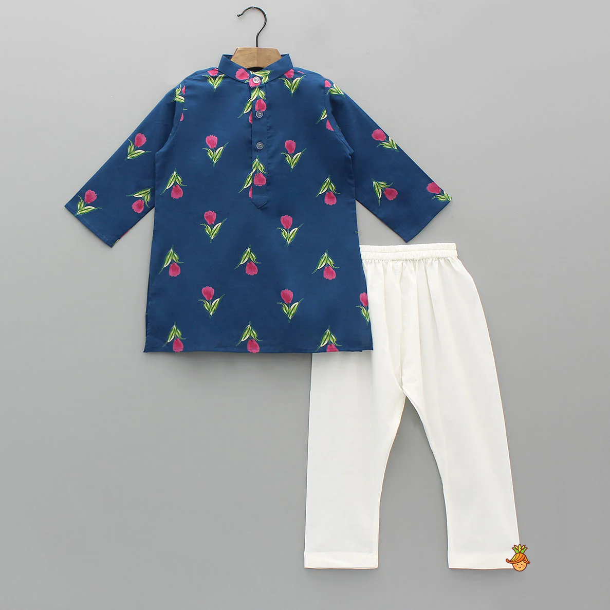 Floral Kurta With Pocket Square Jacket And Churidar - Image 3