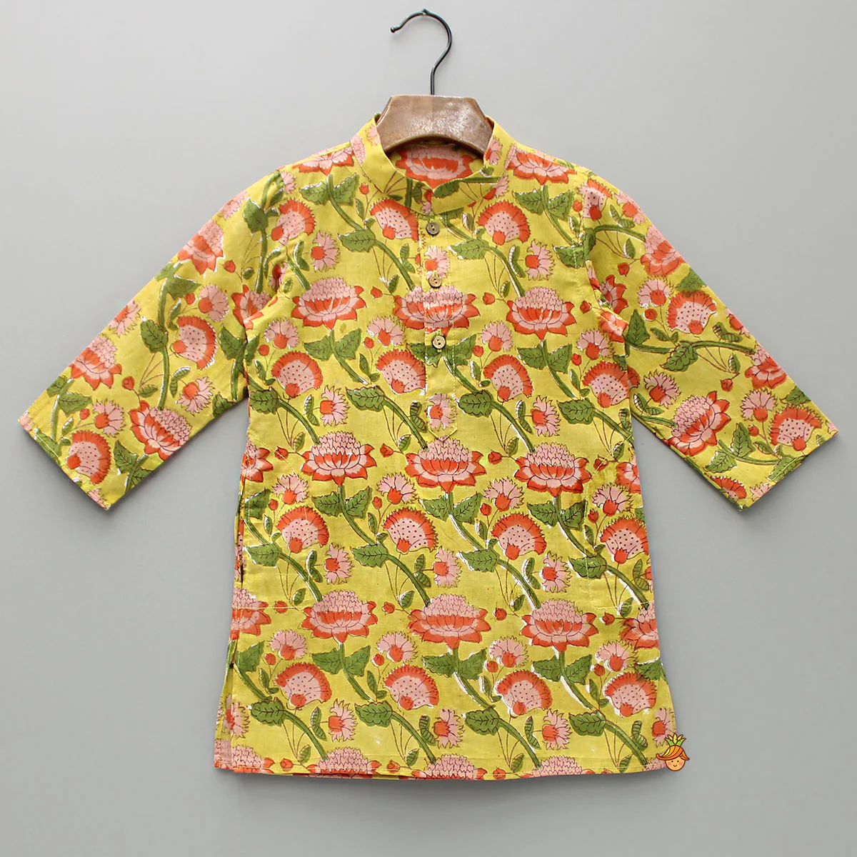 Floral Printed Multicolor Kurta With Pyjama - Image 3