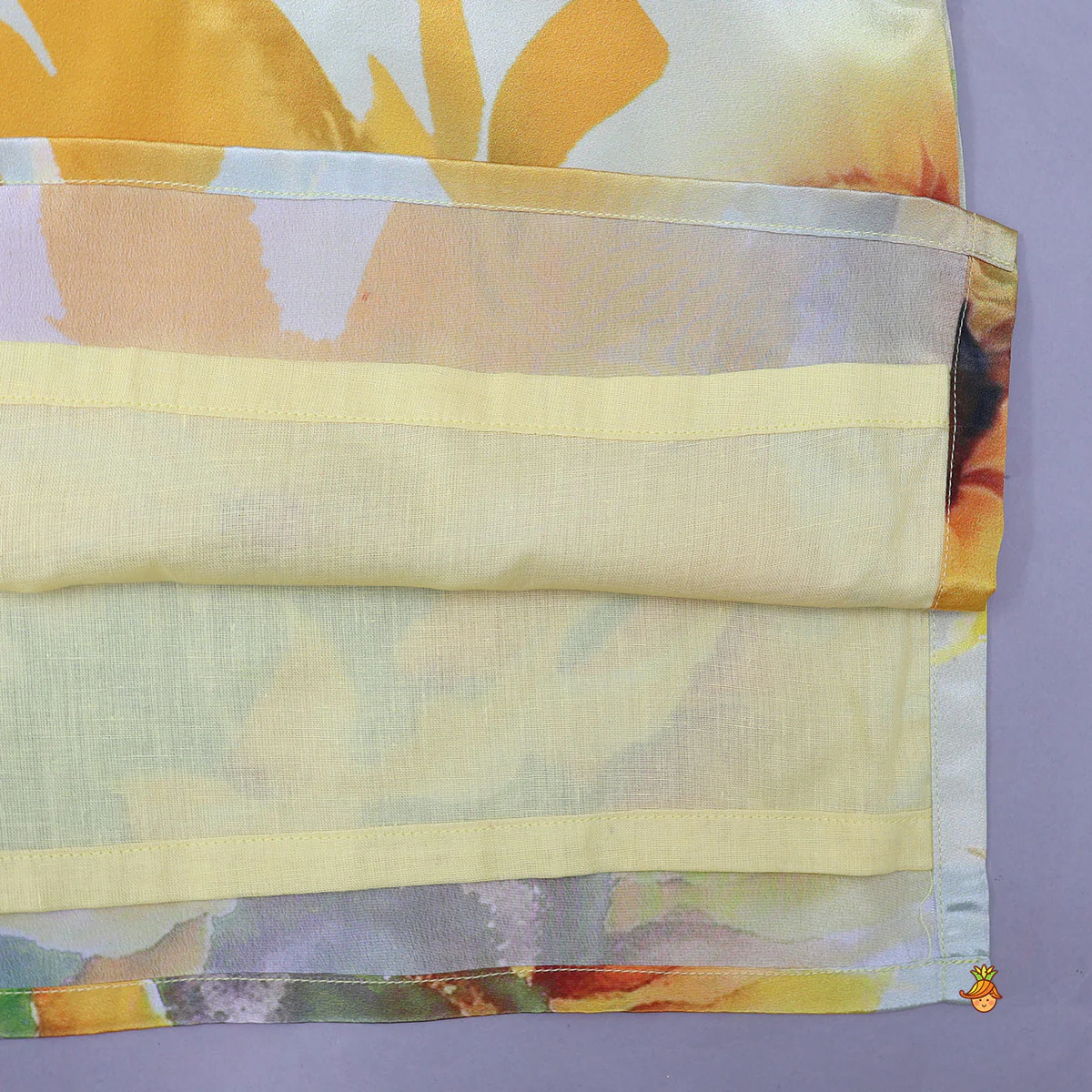 Floral Printed Sheen Kurta And Pyjama - Image 5