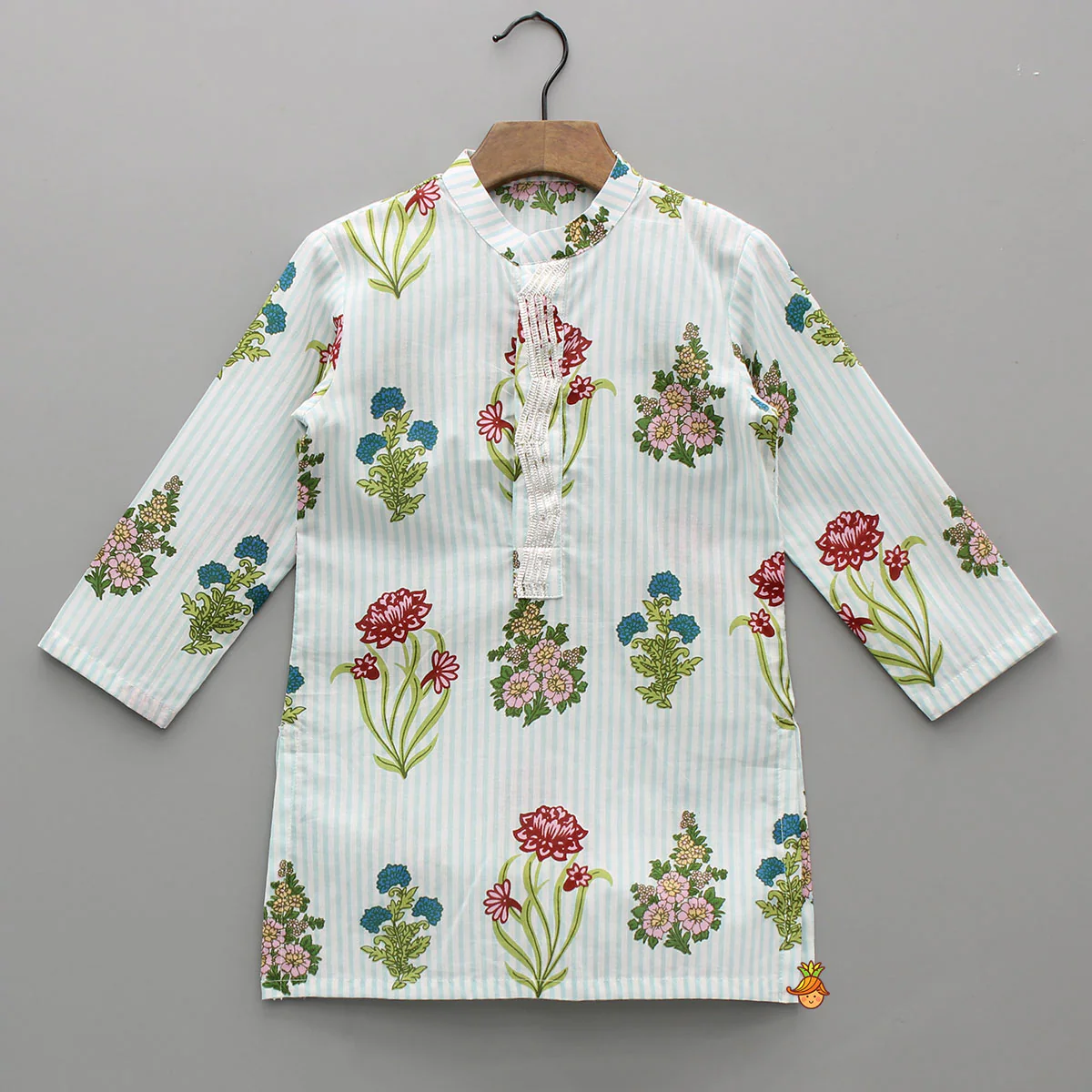 Floral Printed Striped Kurta With Front Open Floral Jacket And Pyjama - Image 4