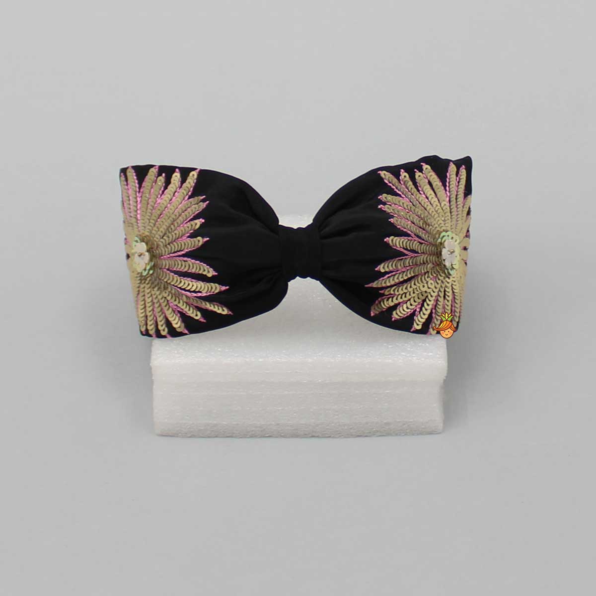 Floral Sequin-Embroidered Black Hair Band - Image 2