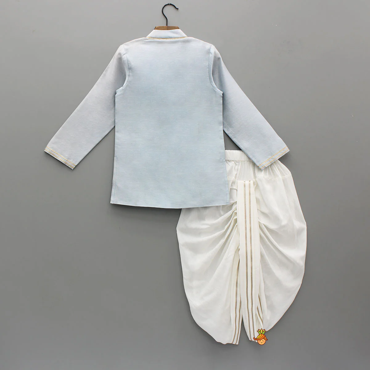 Front Knot-Detail Blue Kurta And Dhoti - Image 2