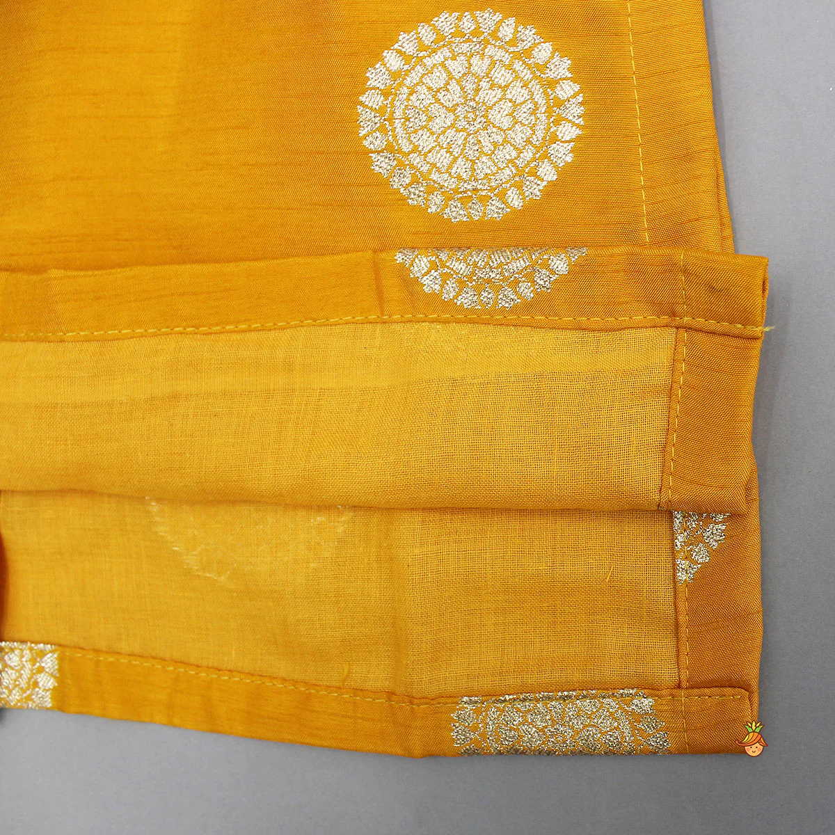 Front Open Ethnic Kurta And Pyjama - Image 10