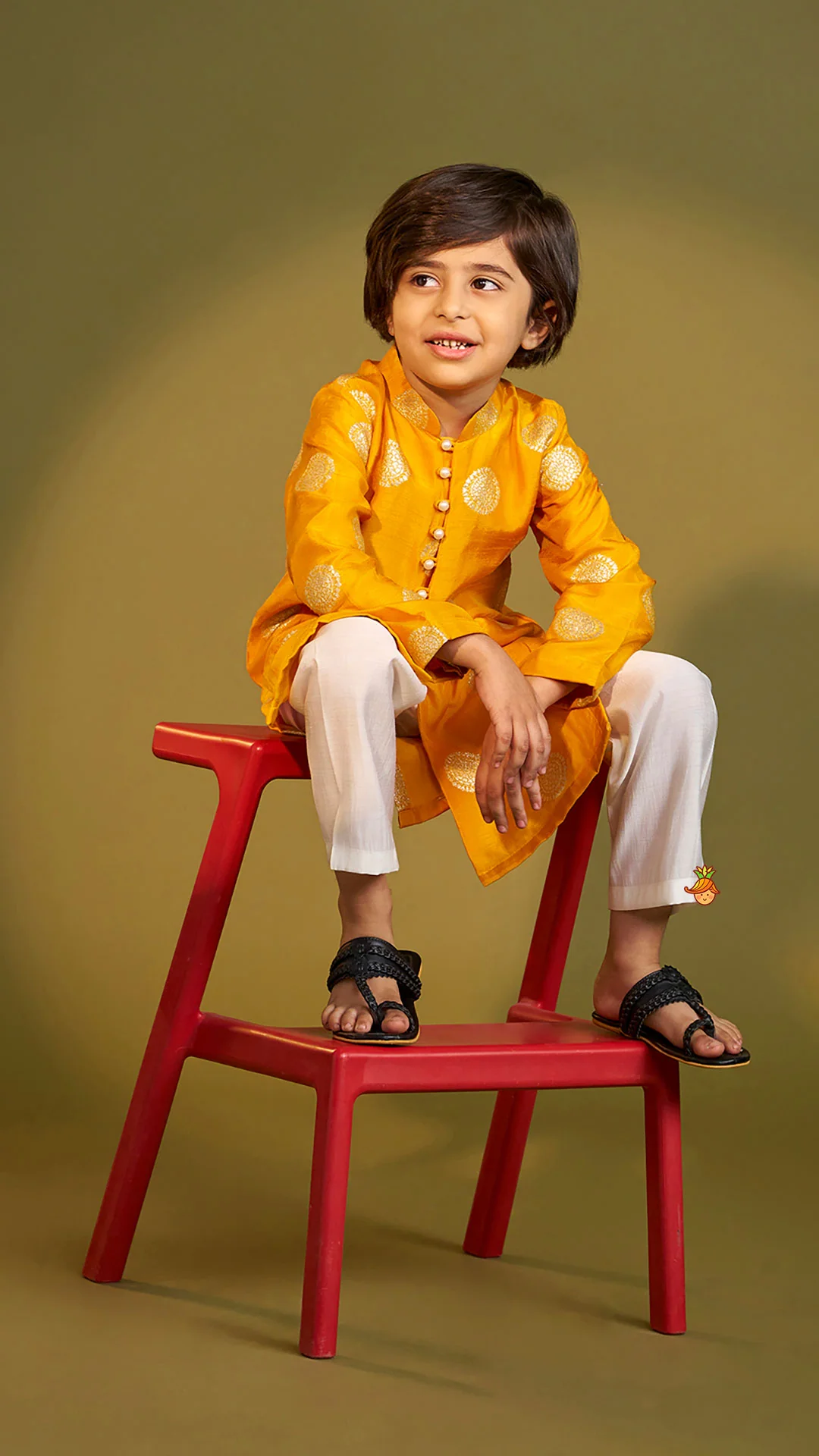 Front Open Ethnic Kurta And Pyjama - Image 5