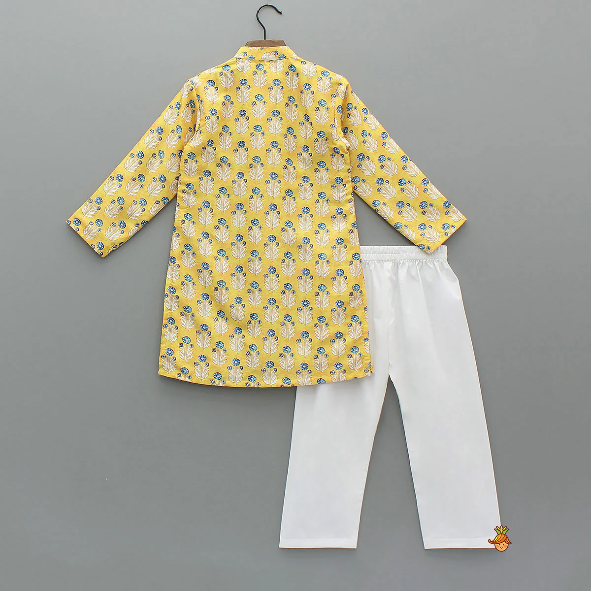 Front Placket Floral Printed Kurta With Pyjama - Image 2