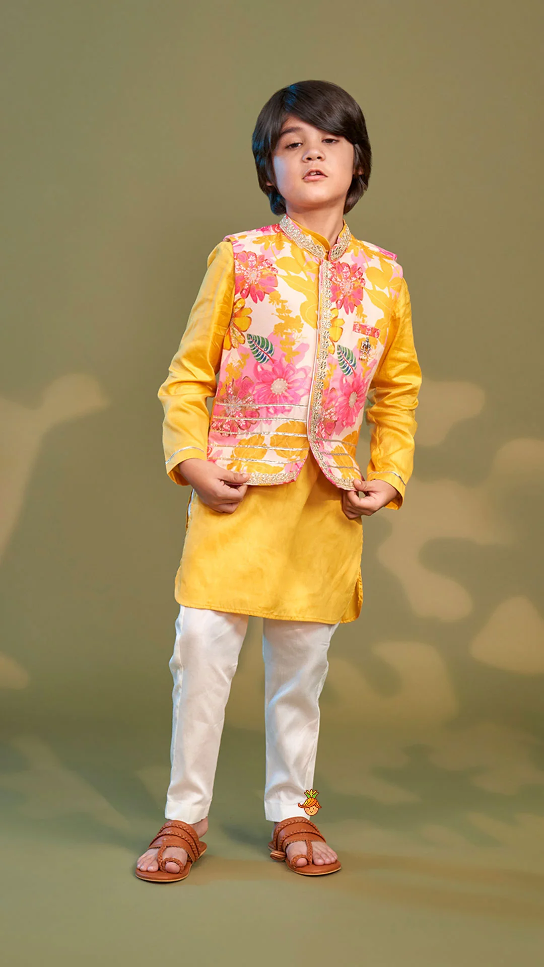 Front Placket Kurta With Floral Printed Multicolour Jacket And Pyjama - Image 2