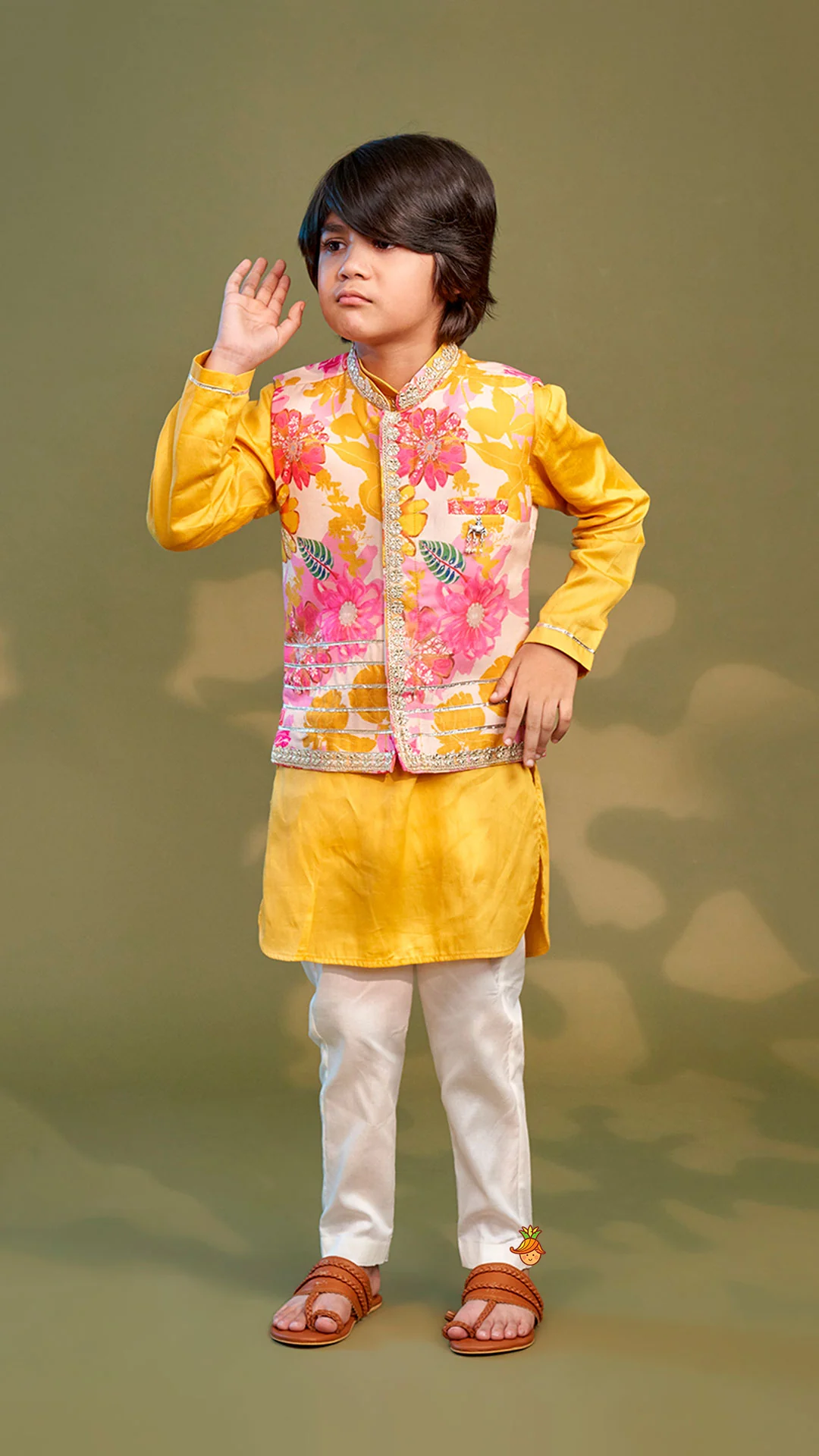 Front Placket Kurta With Floral Printed Multicolour Jacket And Pyjama - Image 3