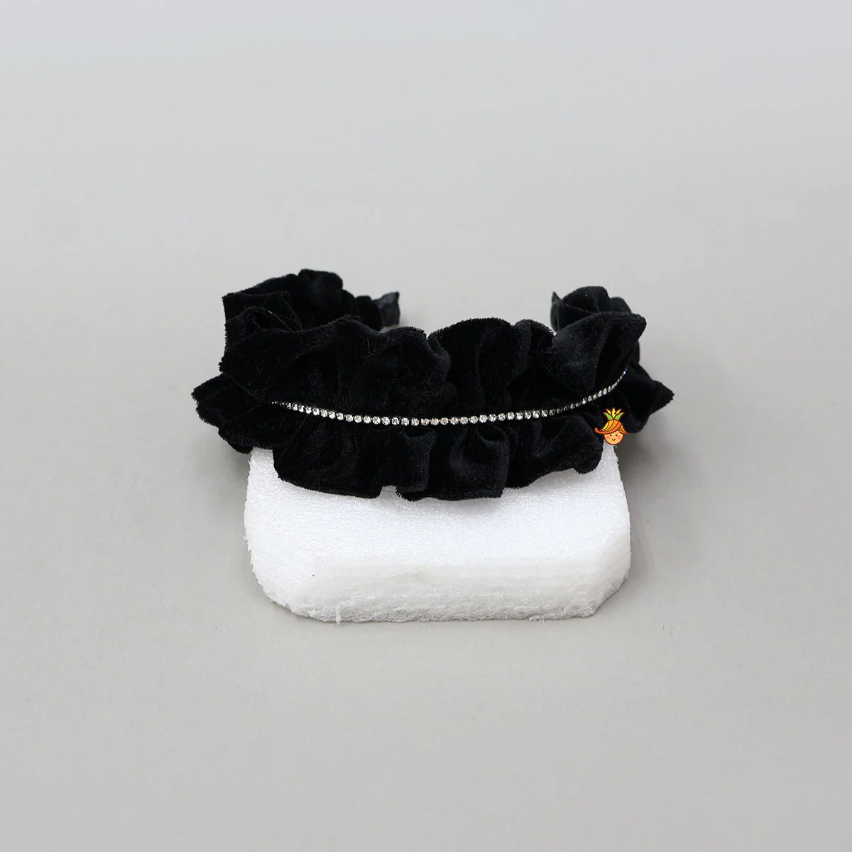 Gathered Elegant Hairband - Image 2