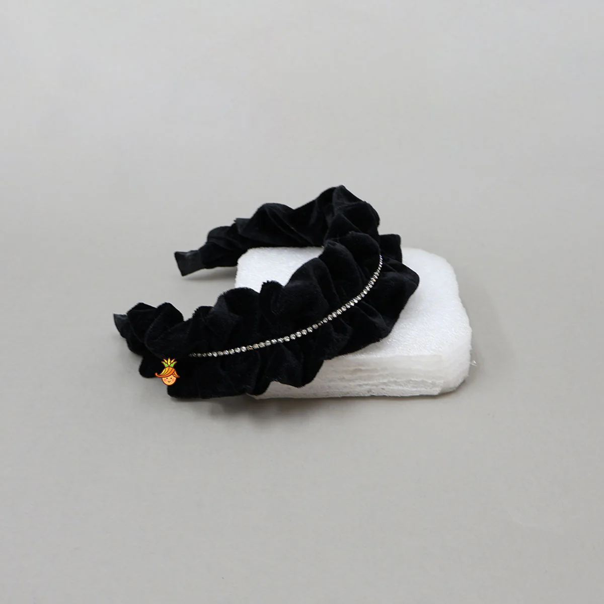 Gathered Elegant Hairband - Image 3