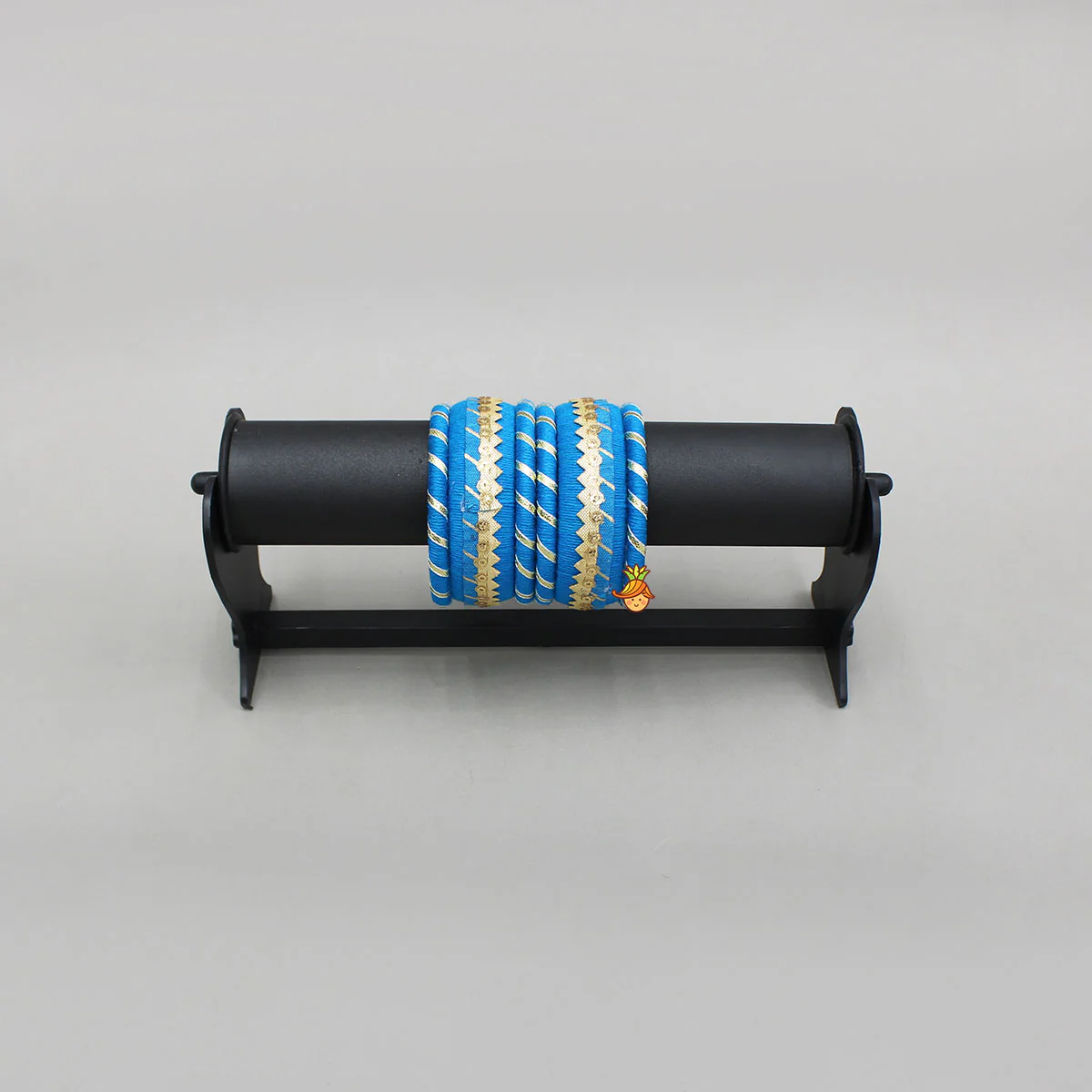 Gota Lace-Embellished Blue Thread Bangles - Image 4