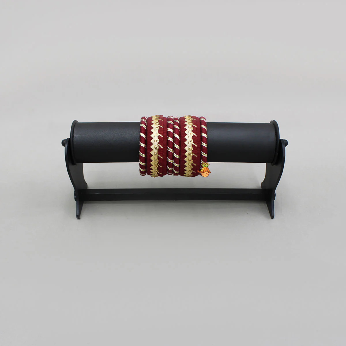 Gota Lace-Embellished Maroon Thread Bangles - Image 4