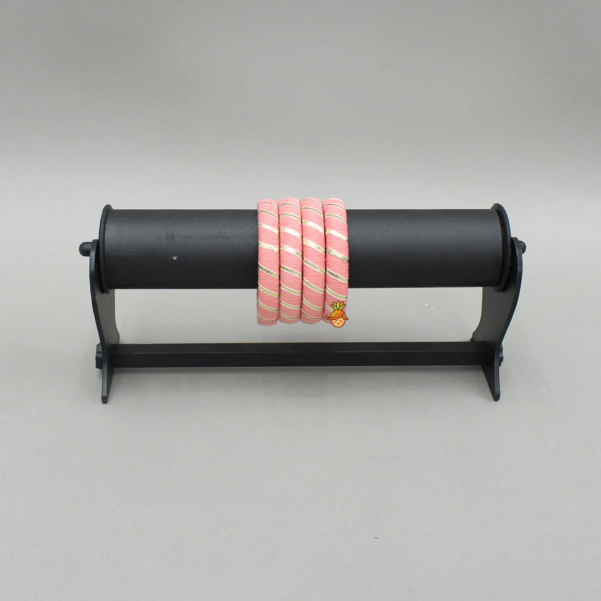Gota Lace-Embellished Peach Thread Bangles - Image 4