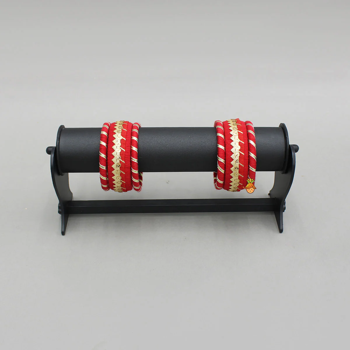 Gota Lace-Embellished Red Thread Bangles - Image 6