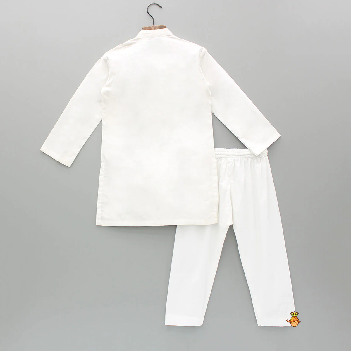 Gota Lace Work White Pin Tuck Kurta And Pyjama - Image 2