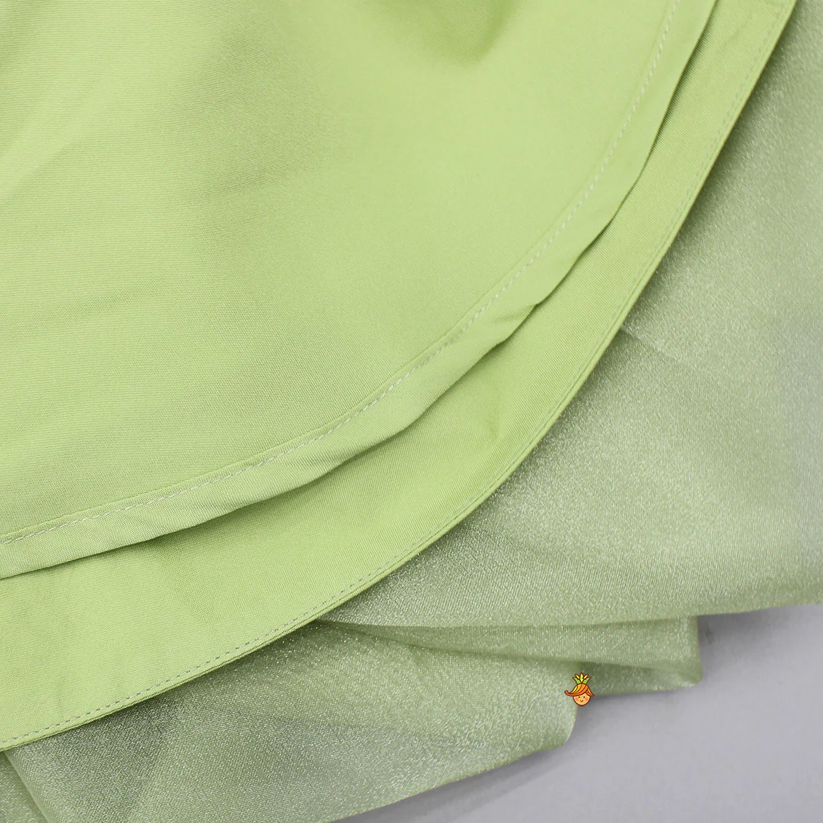 Green Embellished Dress With Detachable Bow - Image 5